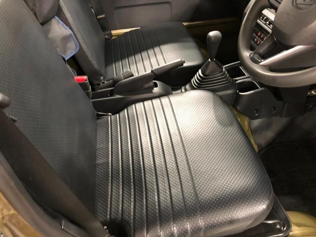 ハイゼットトラックスタンダード　４ＷＤ／走行距離１７５７２キロ／ＦＭＡＭラジオ１年保証距離無制限　走行距離１７５７２キロ　４ＷＤ　ＦＭＡＭラジオ　純正フロアマット　助手席エアバッグ　クリアランスソナー　オートライト　アイドリングストップ（埼玉県）の中古車