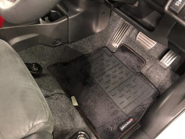 ノートｅ−パワーニスモ　車検整備付　走行距離８１８２６キロ　ナビ１年保証距離無制限　バックカメラ　純正カーペットマット　サイドエアバッグ　オートライト（埼玉県）の中古車