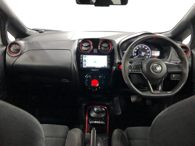 ノートｅ−パワーニスモ　車検整備付　走行距離８１８２６キロ　ナビ１年保証距離無制限　バックカメラ　純正カーペットマット　サイドエアバッグ　オートライト（埼玉県）の中古車