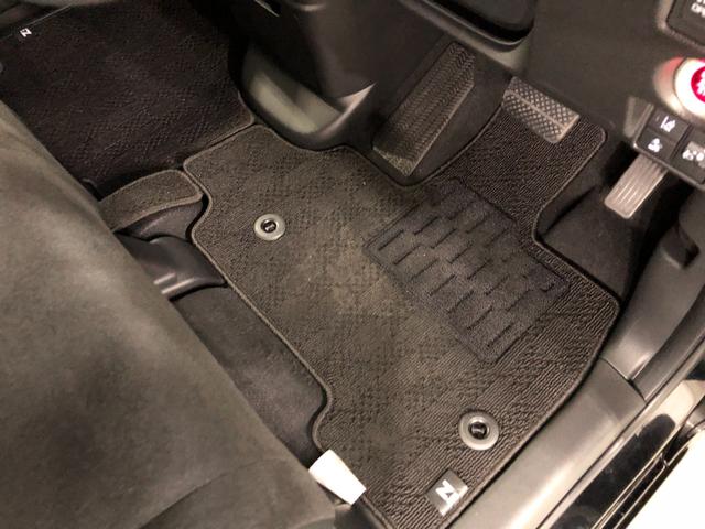 Ｎ−ＢＯＸカスタムＬ　走行距離３３３７６キロ／両側電動スライドドア／ナビワンオーナー　禁煙車　一年保証・走行距離無制限　走行距離３３３７６キロ　助手席エアバック　純正カーペットマット　サイドエアバッグ　クリアランスソナー　オートライト　両側電動スライドドア　ドラレコ（埼玉県）の中古車