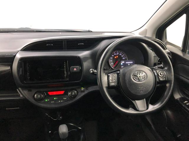 ヴィッツジュエラ　車検整備付／走行距離２１１４３キロ／純正マット１年保証距離無制限　走行距離２１１４３キロ　車検整備付　純正マット　助手席エアバッグ　オートライト　電動格納式ドアミラー　キーレスエントリー（埼玉県）の中古車