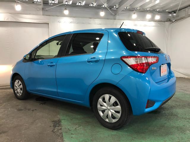 ヴィッツジュエラ　車検整備付／走行距離２１１４３キロ／純正マット１年保証距離無制限　走行距離２１１４３キロ　車検整備付　純正マット　助手席エアバッグ　オートライト　電動格納式ドアミラー　キーレスエントリー（埼玉県）の中古車