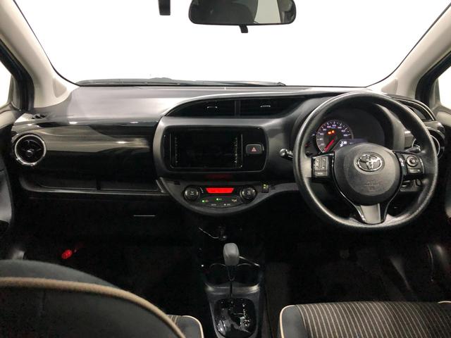 ヴィッツジュエラ　車検整備付／走行距離２１１４３キロ／純正マット１年保証距離無制限　走行距離２１１４３キロ　車検整備付　純正マット　助手席エアバッグ　オートライト　電動格納式ドアミラー　キーレスエントリー（埼玉県）の中古車