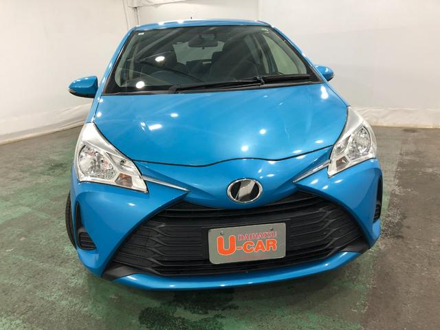 ヴィッツジュエラ　車検整備付／走行距離２１１４３キロ／純正マット１年保証距離無制限　走行距離２１１４３キロ　車検整備付　純正マット　助手席エアバッグ　オートライト　電動格納式ドアミラー　キーレスエントリー（埼玉県）の中古車
