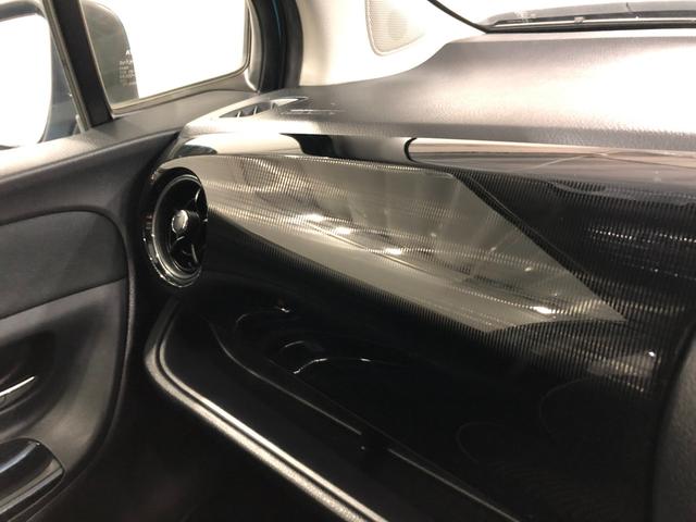 ヴィッツジュエラ　車検整備付／走行距離２１１４３キロ／純正マット１年保証距離無制限　走行距離２１１４３キロ　車検整備付　純正マット　助手席エアバッグ　オートライト　電動格納式ドアミラー　キーレスエントリー（埼玉県）の中古車