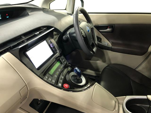 プリウスＳマイコーデ　走行３８２１４キロ／フルセグナビ／バックカメラ１年保証距離無制限　走行距離３８２１４キロ　フルセグナビ　バックカメラ　ブルートゥース　純正マット　サイドエアバッグ　オートライト　ＨＩＤヘッドランプ（埼玉県）の中古車