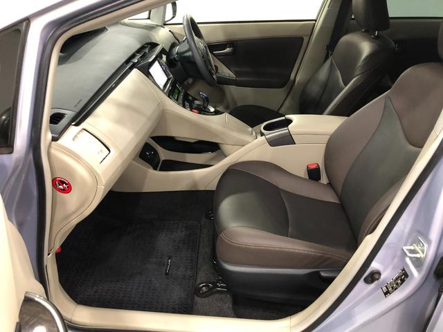 プリウスＳマイコーデ　走行３８２１４キロ／フルセグナビ／バックカメラ１年保証距離無制限　走行距離３８２１４キロ　フルセグナビ　バックカメラ　ブルートゥース　純正マット　サイドエアバッグ　オートライト　ＨＩＤヘッドランプ（埼玉県）の中古車
