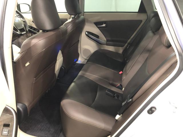 プリウスＳマイコーデ　走行３８２１４キロ／フルセグナビ／バックカメラ１年保証距離無制限　走行距離３８２１４キロ　フルセグナビ　バックカメラ　ブルートゥース　純正マット　サイドエアバッグ　オートライト　ＨＩＤヘッドランプ（埼玉県）の中古車