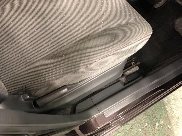 ワゴンＲＦＸ　走行４９３４３キロ／ＣＤチューナー／純正マット１年保証距離無制限　走行４９３４３キロ　ＣＤチューナー　アイドリングストップ　ベンチシート　助手席エアバック　純正マット　取扱説明書　メンテナンスノート　スペアキー　レベライザー　インパネＡＴ（埼玉県）の中古車