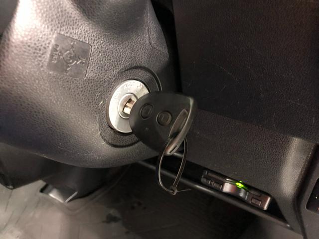 ハイゼットカーゴクルーズＳＡIII　車検整備付／ナビ／バックカメラ保証１年間・距離無制限付　オートライト　ナビ　バックカメラ　スマートアシスト　純正ゴムマット　ホイールキャップ　キーレスエントリー（埼玉県）の中古車