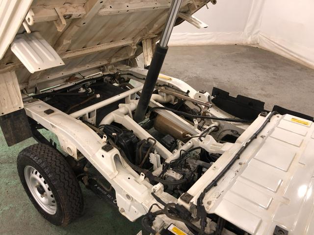 ハイゼットトラックローダンプ　４ＷＤ／ＭＴ５速／走行距離９９２２キロ／ラジオ１年保証距離無制限　走行距離９９２２キロ　４ＷＤ　ＭＴ５速　ＦＭＡＭラジオ　純正フロアマット　助手席エアバッグ　マニュアルエアコン（埼玉県）の中古車