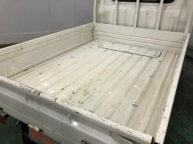 ハイゼットトラックローダンプ　４ＷＤ／ＭＴ５速／走行距離９９２２キロ／ラジオ１年保証距離無制限　走行距離９９２２キロ　４ＷＤ　ＭＴ５速　ＦＭＡＭラジオ　純正フロアマット　助手席エアバッグ　マニュアルエアコン（埼玉県）の中古車