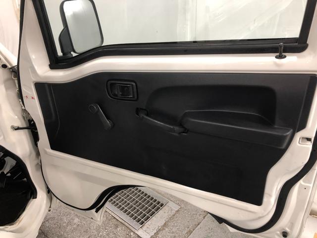 ハイゼットトラックローダンプ　４ＷＤ／ＭＴ５速／走行距離９９２２キロ／ラジオ１年保証距離無制限　走行距離９９２２キロ　４ＷＤ　ＭＴ５速　ＦＭＡＭラジオ　純正フロアマット　助手席エアバッグ　マニュアルエアコン（埼玉県）の中古車