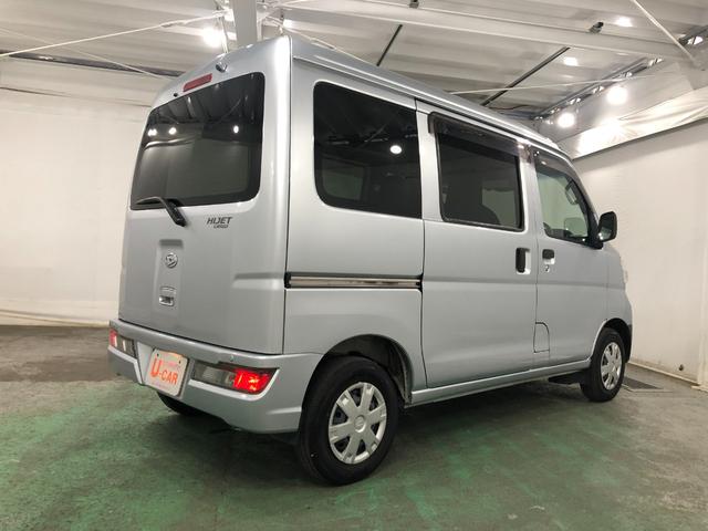 ハイゼットカーゴデラックスＳＡIII　車検整備付／走行３８１７１キロ／ナビ１年保証距離無制限　走行距離３８１７１キロ　純正フルセグナビ　バックカメラ　ブルートゥース　ドラレコ　純正フロアマット　ＬＥＤヘッドランプ　アイドリングストップ　スマートアシスト３　マニュアルエアコン（埼玉県）の中古車