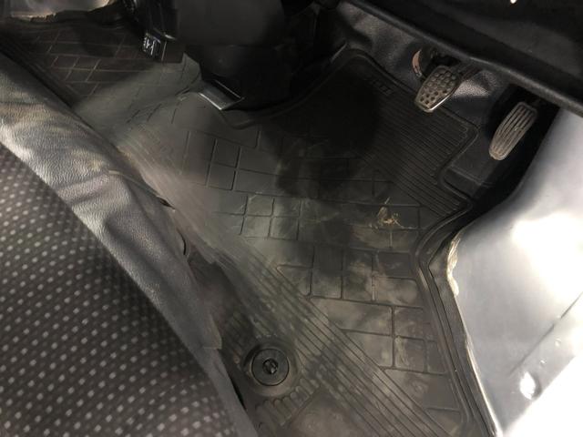 ハイゼットカーゴデラックスＳＡIII　車検整備付／走行３８１７１キロ／ナビ１年保証距離無制限　走行距離３８１７１キロ　純正フルセグナビ　バックカメラ　ブルートゥース　ドラレコ　純正フロアマット　ＬＥＤヘッドランプ　アイドリングストップ　スマートアシスト３　マニュアルエアコン（埼玉県）の中古車