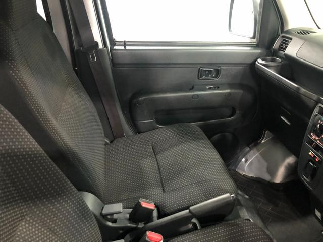 ハイゼットカーゴデラックスＳＡIII　車検整備付／走行３８１７１キロ／ナビ１年保証距離無制限　走行距離３８１７１キロ　純正フルセグナビ　バックカメラ　ブルートゥース　ドラレコ　純正フロアマット　ＬＥＤヘッドランプ　アイドリングストップ　スマートアシスト３　マニュアルエアコン（埼玉県）の中古車