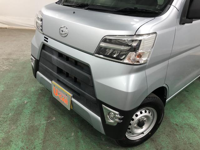 ハイゼットカーゴデラックスＳＡIII　走行距離９０６８キロ／４ＷＤ／ＡＴ一年保証・走行距離無制限　走行距離９０６８キロ　フルセグナビ　ブルートゥース　バックカメラ　ＤＶＤ　ドラレコ　オートライト　ＬＥＤヘッドライト　アイドリングストップ（埼玉県）の中古車
