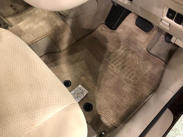 アイシスＬ　車検整備付／走行６９９９５キロ／ナビ／Ｂｌｕｅｔｏｏｔｈ１年保証距離無制限　走行６９９９５キロ　ナビ　Ｂｌｕｅｔｏｏｔｈ　片側電動スライドドア　純正マット　助手席エアバック　取扱説明書　メンテナンスノート　スペアキー　横滑り防止システム　インパネＡＴ（埼玉県）の中古車