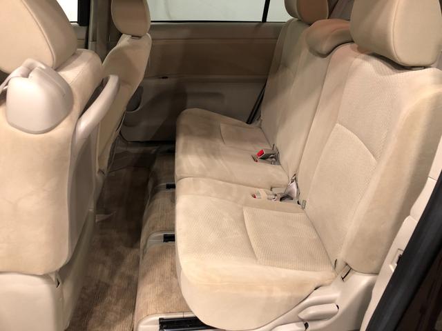 アイシスＬ　車検整備付／走行６９９９５キロ／ナビ／Ｂｌｕｅｔｏｏｔｈ１年保証距離無制限　走行６９９９５キロ　ナビ　Ｂｌｕｅｔｏｏｔｈ　片側電動スライドドア　純正マット　助手席エアバック　取扱説明書　メンテナンスノート　スペアキー　横滑り防止システム　インパネＡＴ（埼玉県）の中古車