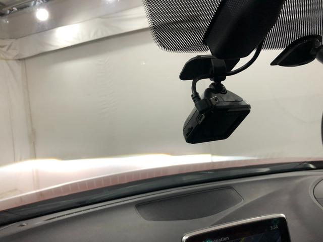 アクセラスポーツ１５Ｓ　車検整備付／走行距離１６７４９キロ／ＴＶレスナビ１年保証距離無制限　走行距離１６７４９キロ　車検整備付　ＴＶレスナビ　ブルートゥース　ドラレコ　純正マット　サイドエアバッグ　オートライト　ＬＥＤヘッドランプ　アイドリングストップ（埼玉県）の中古車