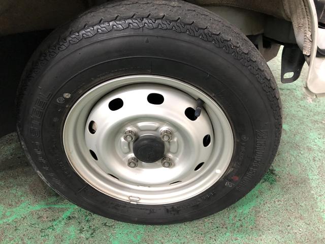 ハイゼットトラックジャンボ　２ＷＤ／キーレス／ジャンボ一年保証・走行距離無制限　走行距離５２００３キロ　２ＷＤ　純正マット　パワーウィンドウ　エアコン　パワステ　ＡＭＦＭラジオ　キーレスエントリー（埼玉県）の中古車