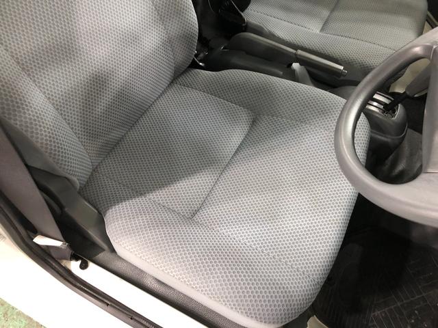 ハイゼットトラックジャンボ　２ＷＤ／キーレス／ジャンボ一年保証・走行距離無制限　走行距離５２００３キロ　２ＷＤ　純正マット　パワーウィンドウ　エアコン　パワステ　ＡＭＦＭラジオ　キーレスエントリー（埼玉県）の中古車