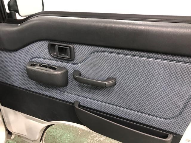 ハイゼットトラックジャンボ　２ＷＤ／キーレス／ジャンボ一年保証・走行距離無制限　走行距離５２００３キロ　２ＷＤ　純正マット　パワーウィンドウ　エアコン　パワステ　ＡＭＦＭラジオ　キーレスエントリー（埼玉県）の中古車
