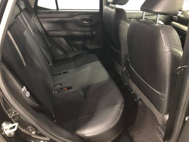 ロッキープレミアムＧ　ＨＥＶ　車検整備付／走行１７００６キロ／ナビ１年保証距離無制限　走行距離１７００６キロ　車検整備付　純正フルセグナビ　パノラマモニター　ドラレコ　純正マット　サイドエアバッグ　ＬＥＤヘッドランプ　アイドリングストップ　シートヒーター　キーフリー（埼玉県）の中古車
