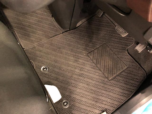 トールＸ　ＳＡIII　雹害／走行距離４４０２２キロ／ＣＤチューナー一年保証・走行距離無制限　走行距離４４０２１キロ　助手席エアバック　ＥＴＣ　純正カーペットマット　クリアランスソナー　オートマチックハイビーム　　オートライト　片側電動スライドドア（埼玉県）の中古車