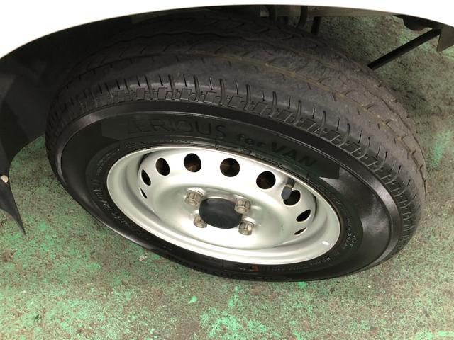 ハイゼットトラックエアコン・パワステ　スペシャル　４ＷＤ／ＭＴ５速／ラジオ１年保証距離無制限　走行距離９９３５２キロ　４ＷＤ　ＭＴ５速　ＦＭＡＭラジオ　純正フロアマット　助手席エアバッグ　マニュアルエアコン（埼玉県）の中古車
