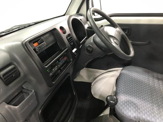 ハイゼットトラックエアコン・パワステ　スペシャル　４ＷＤ／ＭＴ５速／ラジオ１年保証距離無制限　走行距離９９３５２キロ　４ＷＤ　ＭＴ５速　ＦＭＡＭラジオ　純正フロアマット　助手席エアバッグ　マニュアルエアコン（埼玉県）の中古車