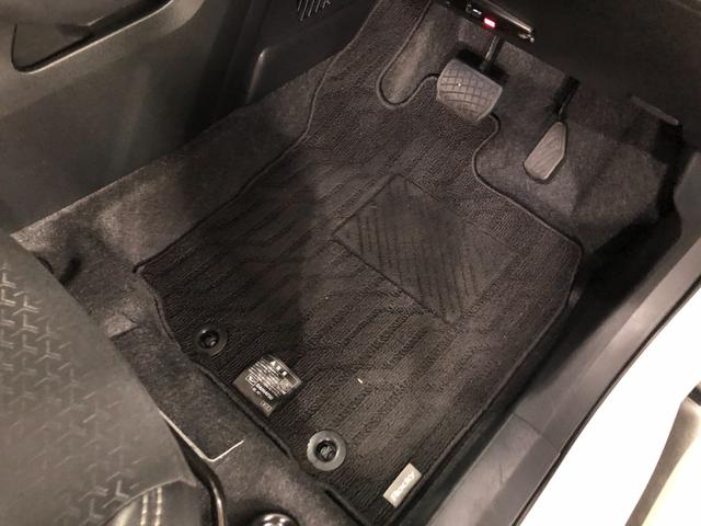 ロッキープレミアムＧ　ＨＥＶ　純性９インチナビ・パノラマモニター１年保証距離無制限　走行距離７７６１キロ　ＦＲドラレコ　ＥＴＣ　サイドエアバッグ　ＬＥＤヘッドランプ　クリアランスソナー　左右シートヒーター　オート格納式ドアミラー　アダプティブクルーズコントロール（埼玉県）の中古車