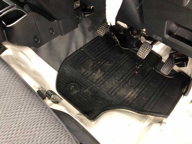 ハイゼットトラックローダンプ　走行１３５０１キロ／４ＷＤ／５ＭＴ一年保証・走行距離無制限　走行距離１３５０１キロ　純正カーペットマット　エアコン　パワステ　ＡＭＦＭラジオ　電動式ダンプアップ（埼玉県）の中古車