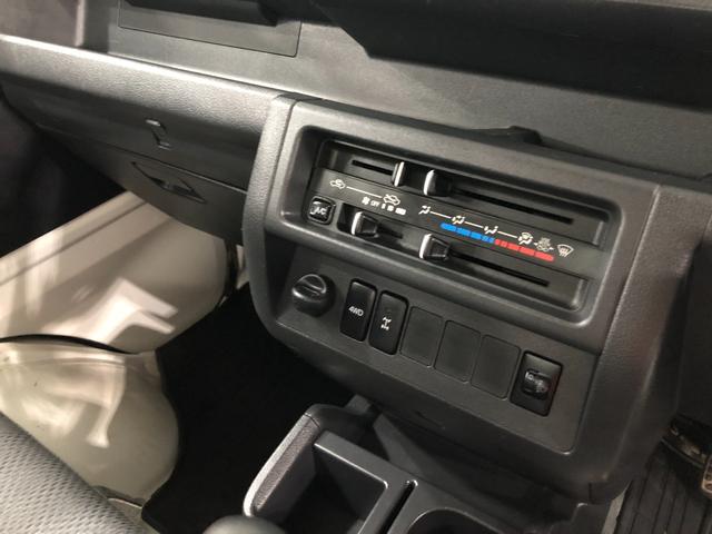 ハイゼットトラックローダンプ　走行１３５０１キロ／４ＷＤ／５ＭＴ一年保証・走行距離無制限　走行距離１３５０１キロ　純正カーペットマット　エアコン　パワステ　ＡＭＦＭラジオ　電動式ダンプアップ（埼玉県）の中古車