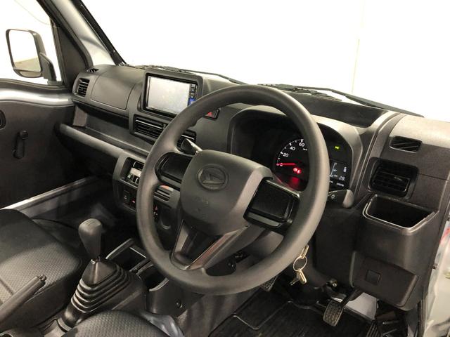 ハイゼットトラックスタンダード　４ＷＤ／ＭＴ５速／走行距離２８３１０キロ／ナビ１年保証距離無制限　走行距離２８３１０キロ　４ＷＤ　ＭＴ５速　純正フルセグナビ　ブルートゥース　純正フロアマット　助手席エアバッグ　オートライト　ＬＥＤヘッドランプ（埼玉県）の中古車