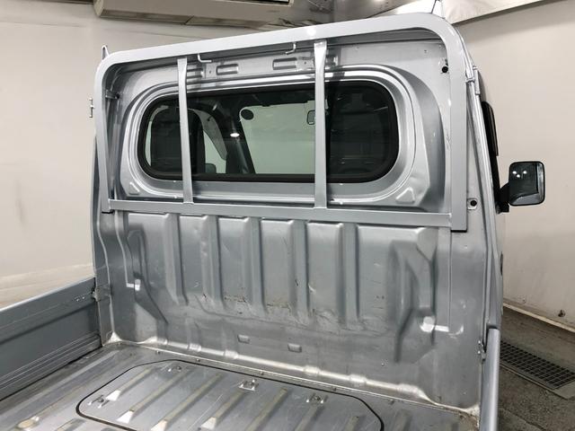 ハイゼットトラックスタンダード　４ＷＤ／ＭＴ５速／走行距離２８３１０キロ／ナビ１年保証距離無制限　走行距離２８３１０キロ　４ＷＤ　ＭＴ５速　純正フルセグナビ　ブルートゥース　純正フロアマット　助手席エアバッグ　オートライト　ＬＥＤヘッドランプ（埼玉県）の中古車
