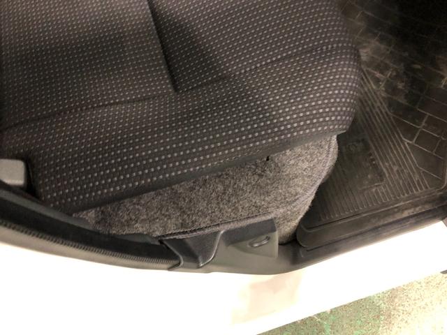 ハイゼットカーゴクルーズＳＡIII　走行８０９４９キロ／車検整備付／ナビ一年保証・走行距離無制限　走行８０９４９キロ　フルセグナビ　ブルートゥース　ＤＶＤ　オートライト　ＬＥＤヘッドライト　アイドリングストップ（埼玉県）の中古車
