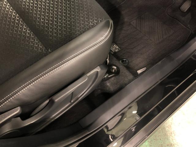 ロッキープレミアムＧ　ＨＥＶ　走行距離７９５２キロ／ナビ／ドラレコ１年保証距離無制限　走行距離７９５２キロ　純正フルセグナビ　パノラマモニター　ブルートゥース　ドラレコ　マット　サイドエアバッグ　ＬＥＤヘッドランプ　アイドリングストップ　シートヒーター　キーフリー（埼玉県）の中古車