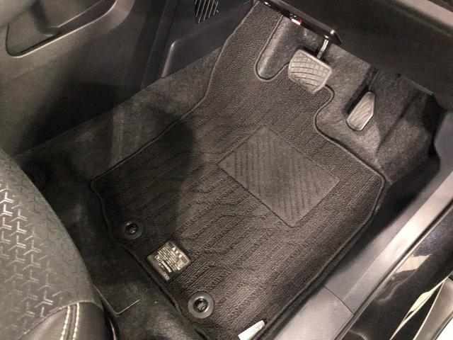 ロッキープレミアムＧ　ＨＥＶ　走行距離７９５２キロ／ナビ／ドラレコ１年保証距離無制限　走行距離７９５２キロ　純正フルセグナビ　パノラマモニター　ブルートゥース　ドラレコ　マット　サイドエアバッグ　ＬＥＤヘッドランプ　アイドリングストップ　シートヒーター　キーフリー（埼玉県）の中古車