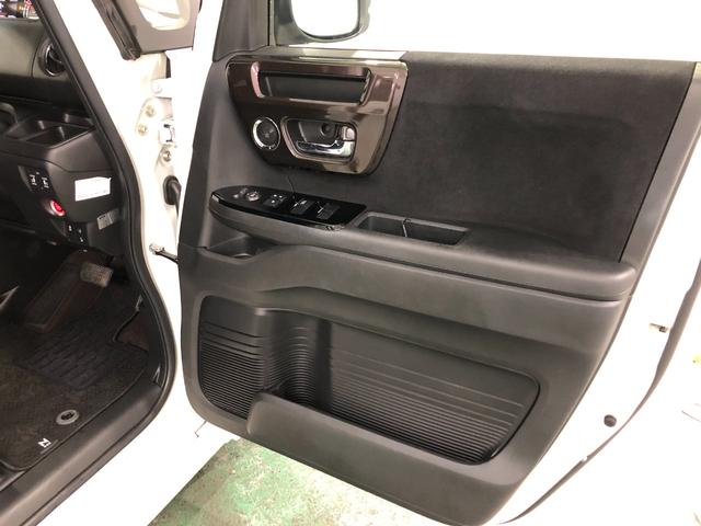 Ｎ−ＢＯＸカスタムＧ・Ｌホンダセンシング　走行５７３２０キロ／修復歴／ナビ一年保証・走行距離無制限　走行５７３２０キロ　フルセグナビ　ブルートゥース　バックカメラ　サイドエアバック　オートライト　ＬＥＤヘッドライト　両側電動スライドドア（埼玉県）の中古車