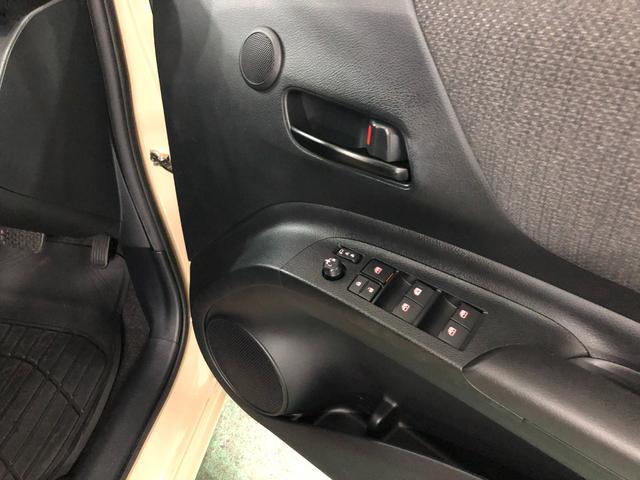シエンタファンベースＸ　車検整備付／走行１７４４４キロ／ナビ１年保証距離無制限　走行距離１７４４４キロ　車検整備付　フルセグナビ　バックカメラ　ブルートゥース　フロアマット　助手席エアバッグ　片側電動スライドドア（埼玉県）の中古車