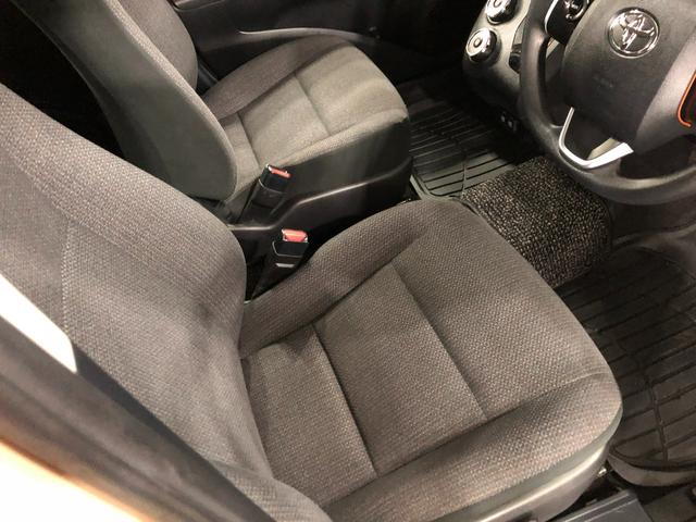 シエンタファンベースＸ　車検整備付／走行１７４４４キロ／ナビ１年保証距離無制限　走行距離１７４４４キロ　車検整備付　フルセグナビ　バックカメラ　ブルートゥース　フロアマット　助手席エアバッグ　片側電動スライドドア（埼玉県）の中古車