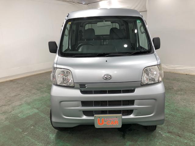 ハイゼットカーゴデッキバンＧ　走行２８０６７キロ／４ＷＤ／５ＭＴ一年保証・走行距離無制限　走行距離２８０６７キロ　助手席エアバック　４ＷＤ　５速マニュアル　ＣＤチューナー（埼玉県）の中古車