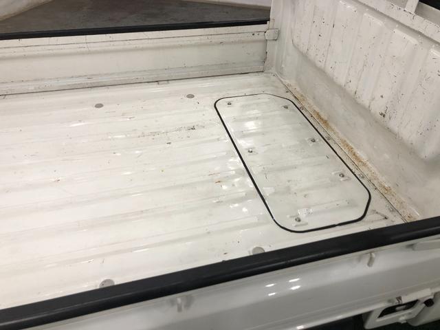 ハイゼットトラックスタンダード　走行距離８９２０９キロ／２ＷＤ／ＡＴ一年保証・走行距離無制限　走行距離８９２０９キロ　純正カーペットマット　ＥＴＣ　エアコン　パワステ　ＡＭＦＭラジオ　ゲートプロテクター（埼玉県）の中古車