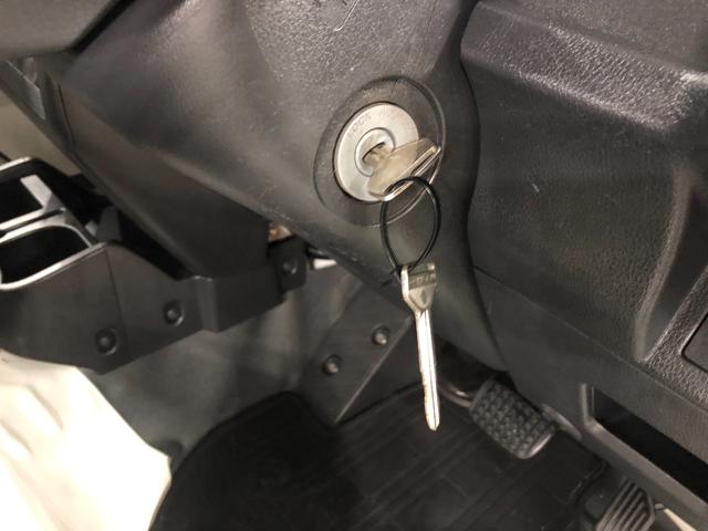 ハイゼットトラックスタンダード　走行距離８９２０９キロ／２ＷＤ／ＡＴ一年保証・走行距離無制限　走行距離８９２０９キロ　純正カーペットマット　ＥＴＣ　エアコン　パワステ　ＡＭＦＭラジオ　ゲートプロテクター（埼玉県）の中古車