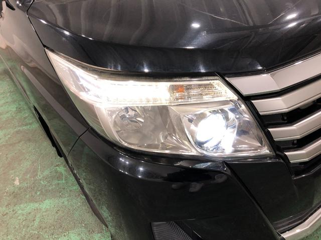 ノアSi  サイドリフトアップシート車 標準タイプ 雹害/ナビ1年保証距離無制限 走行距離42007キロ 車検整備付 フルセグナビ バックカメラ ブルートゥース 純正カーペットマット LEDヘッドランプ 両側電動スライドドア(埼玉県)の中古車