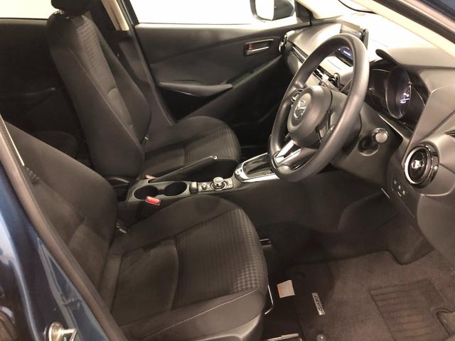 デミオ１５Ｓ　車検整備付／走行５３００３キロ／フルセグナビ／マット１年保証距離無制限　走行距離５３００３キロ　車検整備付　フルセグナビ　ブルートゥース　純正マット　サイドエアバッグ　ＬＥＤヘッドランプ　シートヒーター（埼玉県）の中古車