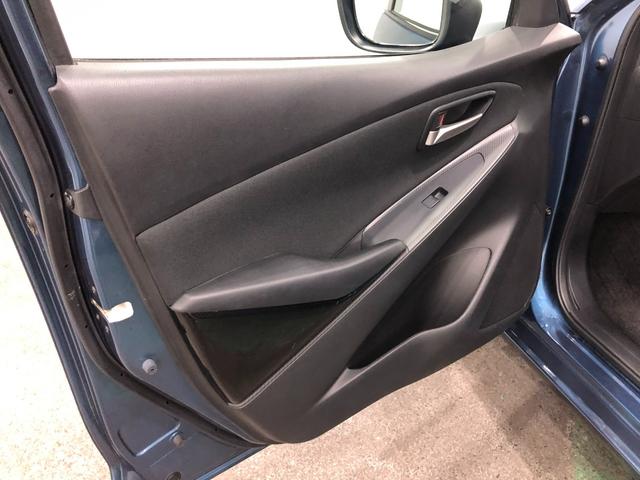 デミオ１５Ｓ　車検整備付／走行５３００３キロ／フルセグナビ／マット１年保証距離無制限　走行距離５３００３キロ　車検整備付　フルセグナビ　ブルートゥース　純正マット　サイドエアバッグ　ＬＥＤヘッドランプ　シートヒーター（埼玉県）の中古車