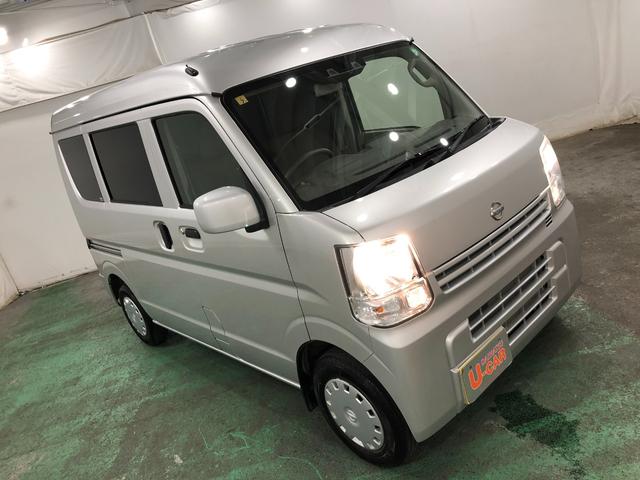 ＮＶ１００クリッパーバンＧＸ　車検整備付　２ＤＩＮチューナー付１年保証距離無制限　走行距離５２３６キロ　純正フロアマット　助手席エアバッグ　クリアランスソナー　マニュアルエアコン　ＥＳＣ　キーレスエントリー（埼玉県）の中古車