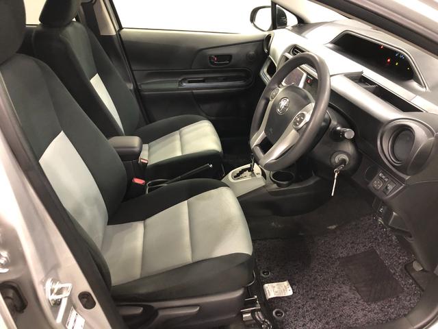 アクアS 走行71322キロ/車検整備付/ナビ/バックカメラ一年保証・走行距離無制限 走行71322キロ ワンセグナビ ブルートゥース バックカメラ キーレス ホイールキャップ 電動格納ミラー(東京都)の中古車